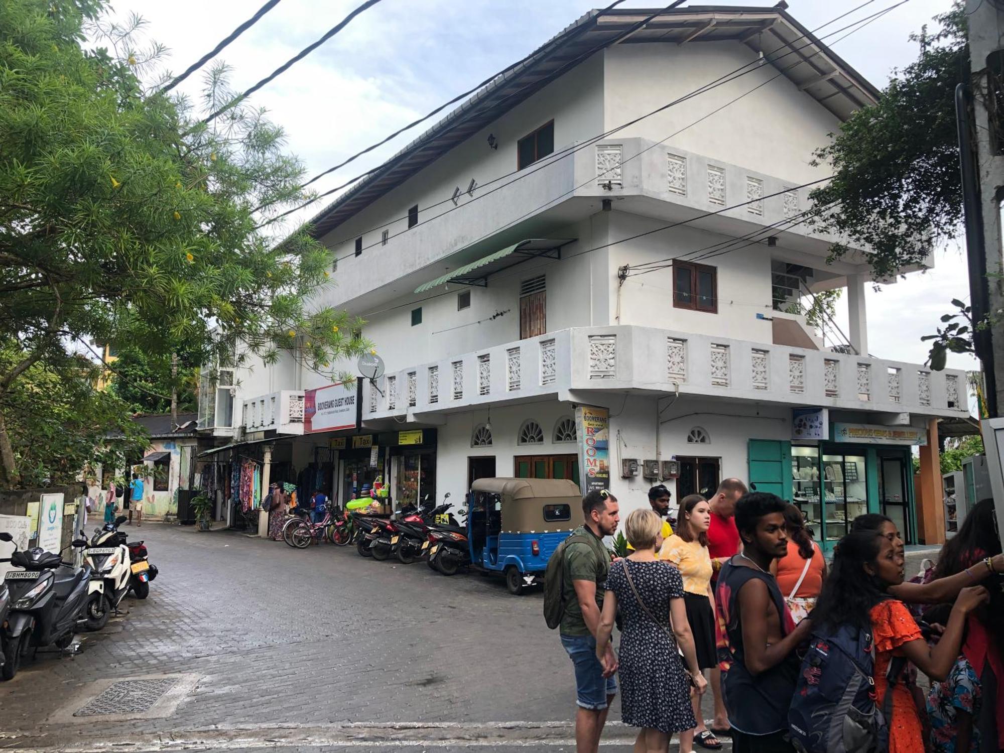 Boomerang Una With Free Scooter Bike Unawatuna Luaran gambar