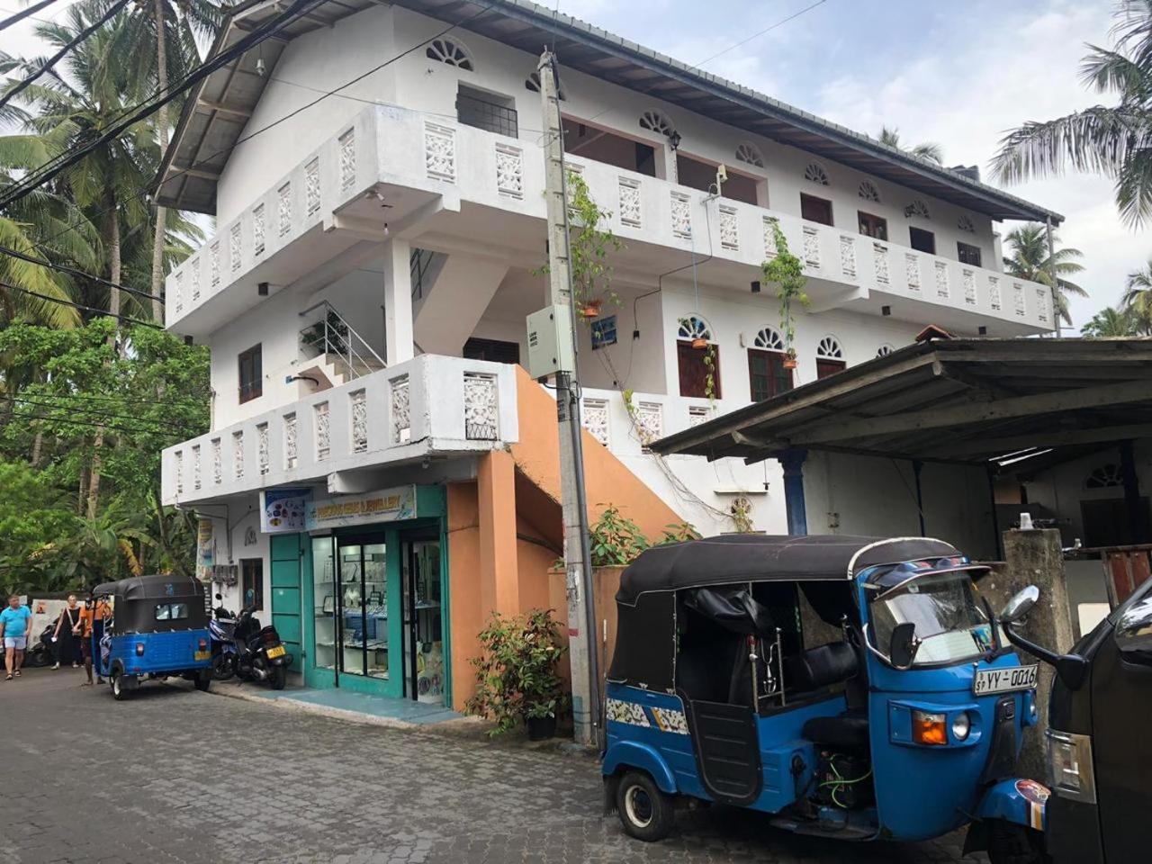 Boomerang Una With Free Scooter Bike Unawatuna Luaran gambar